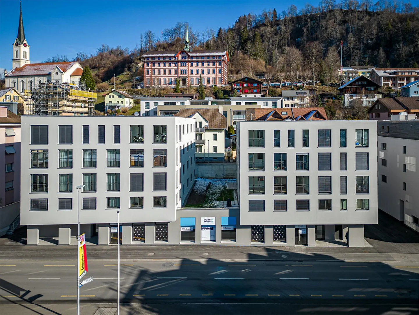 Votre nouveau local commercial à meilleur emplacement - Photo 1 sur 3