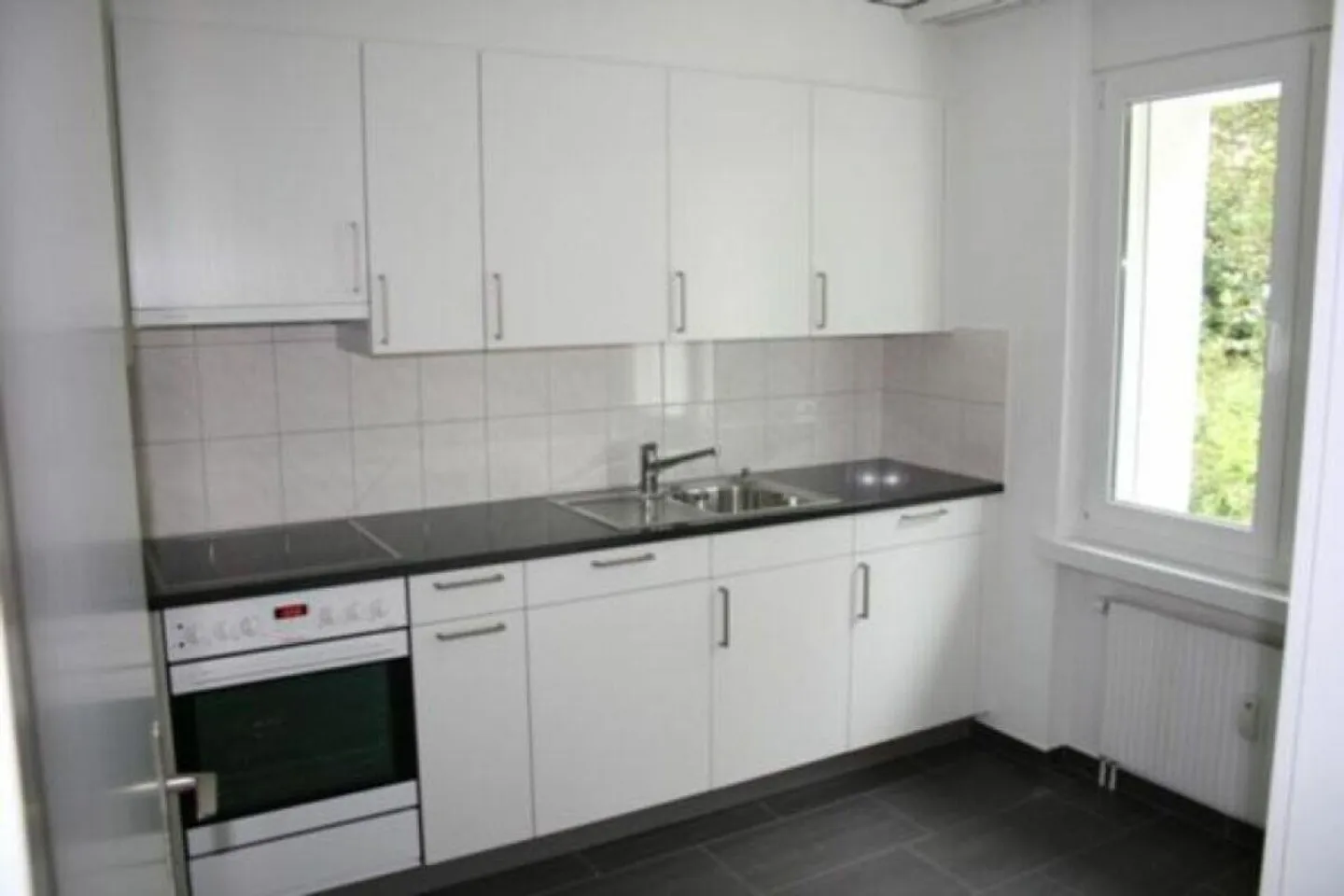 Geräumige 3,5 Zimmer Wohnung - Foto 3 von 6