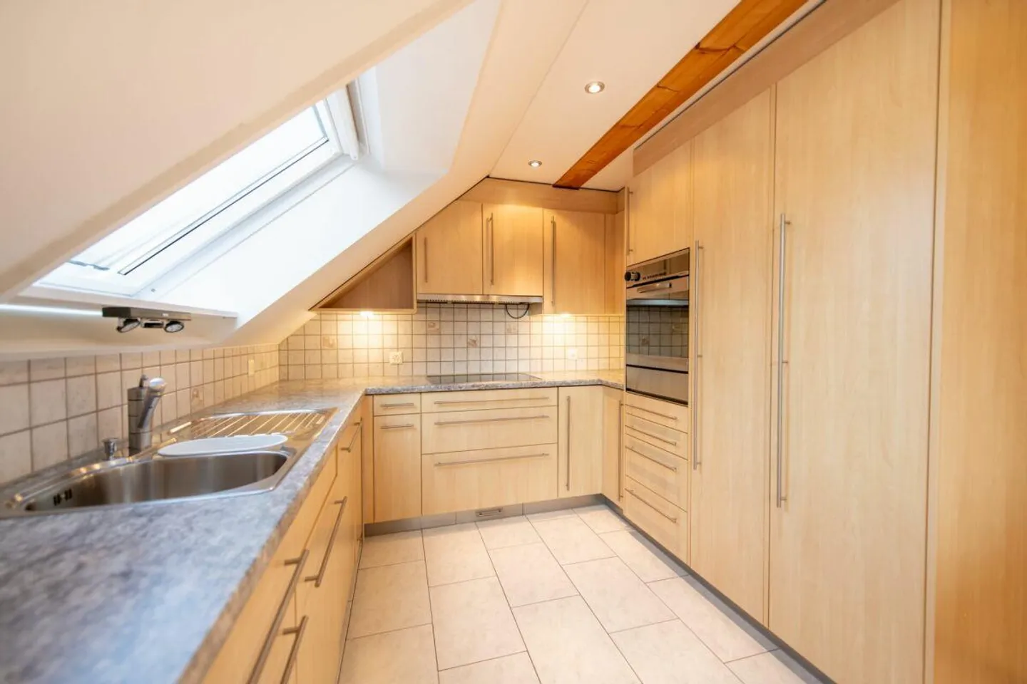 Vivere & Affittare - Ampia Casa a Schiera con Due Unità Abitative - Foto 21 di 30