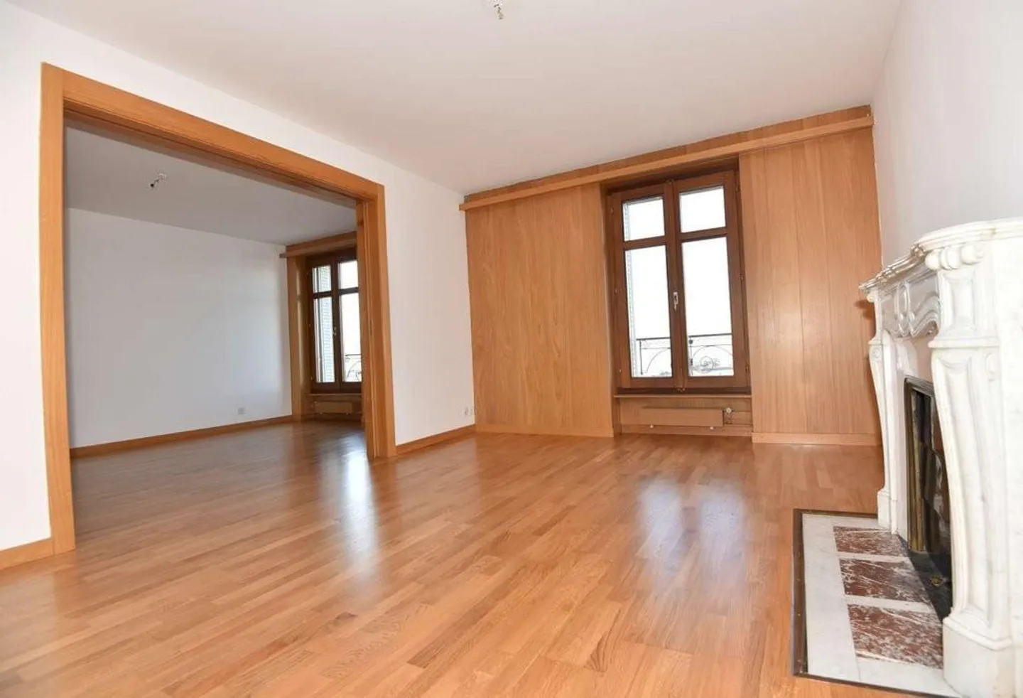 Deux Pas du Centre-Ville - Photo 2 sur 12