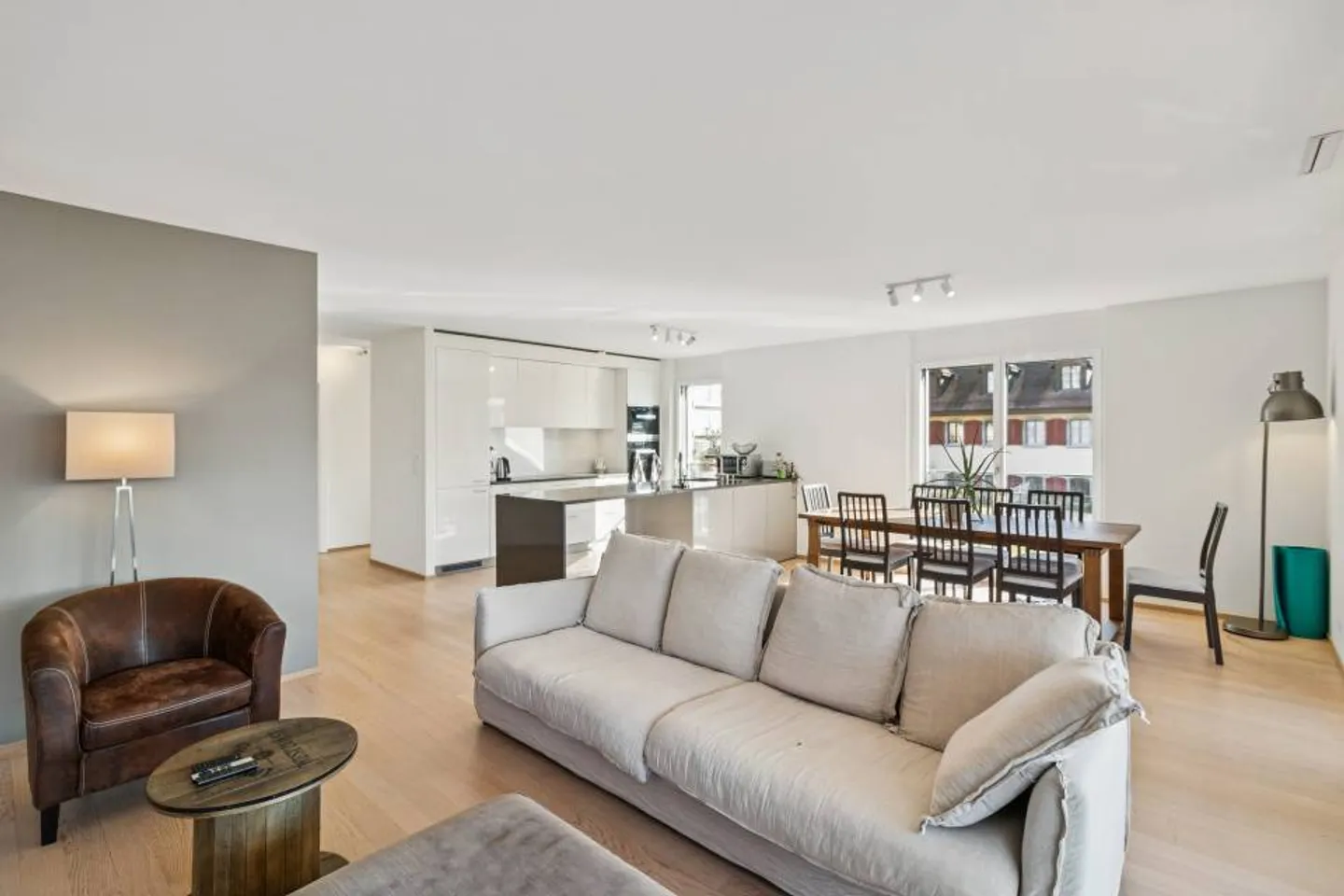 High standing in St-Sulpice VD - Photo 2 of 13