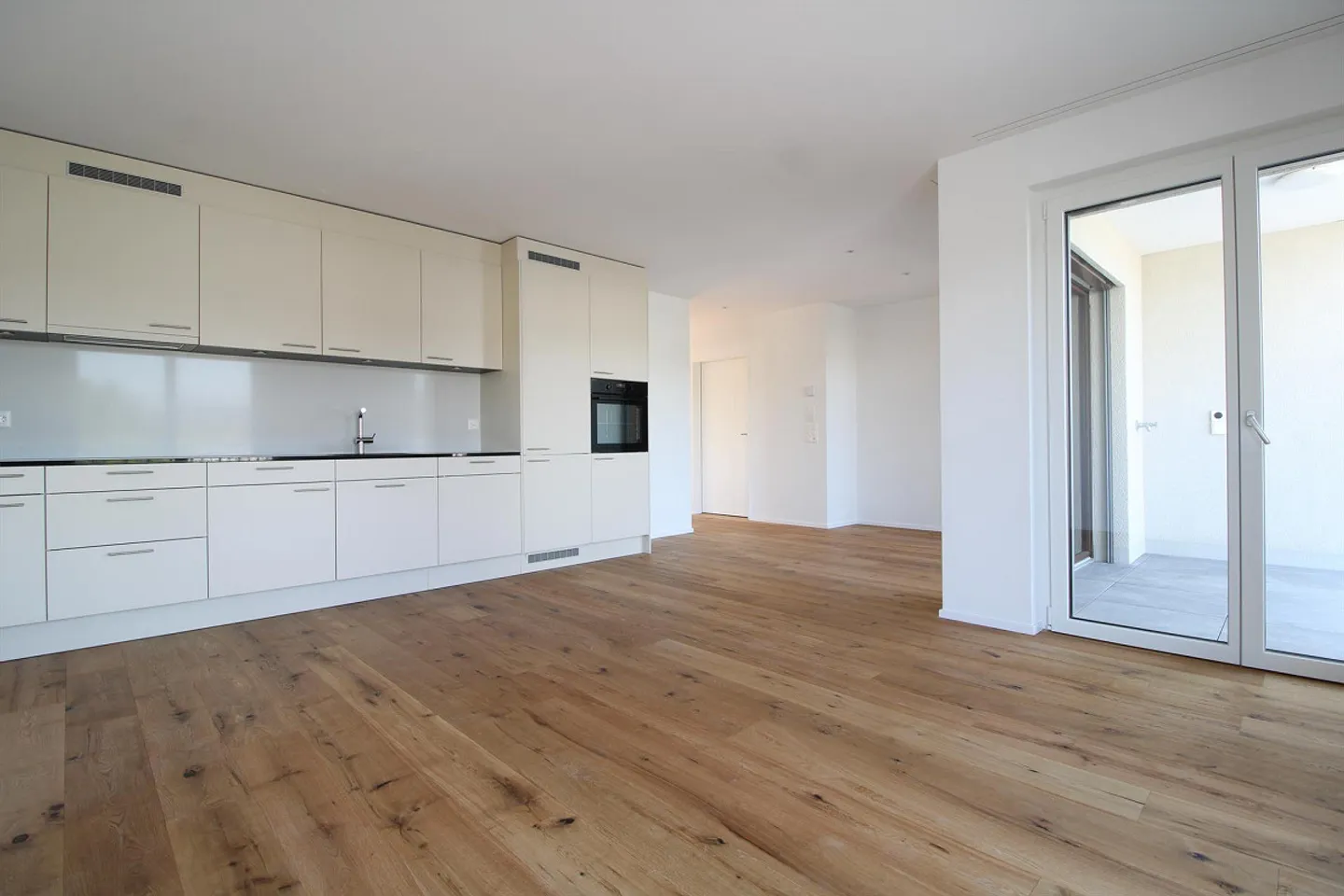Esclusivo appartamento attico di 3,5 stanze in nuova costruzione - Foto 2 di 9
