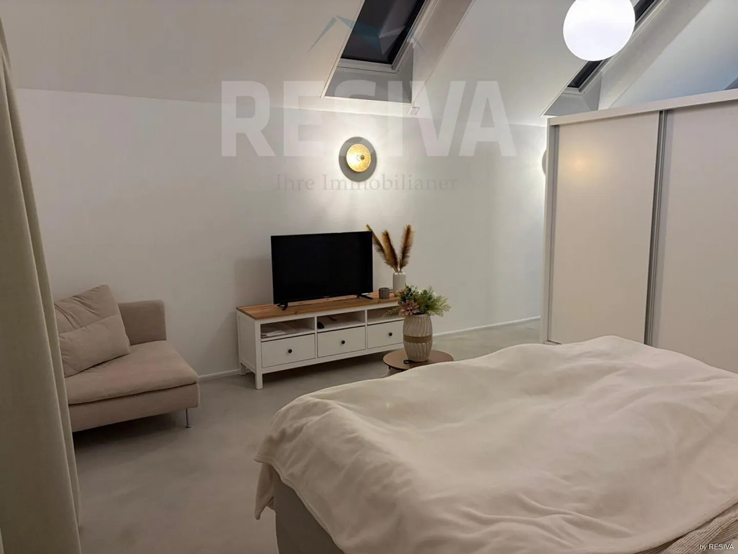 Appartement moderne en galerie meublé de 63 m2 - Photo 4 sur 21