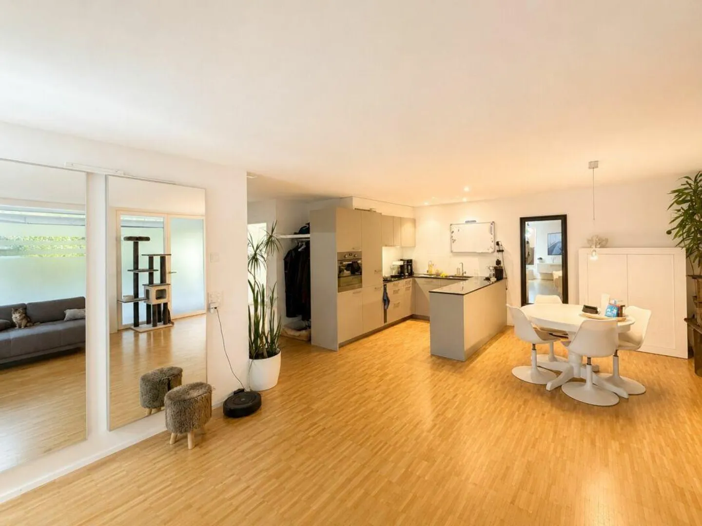 Garden apartment with terrace - Photo 4 of 13