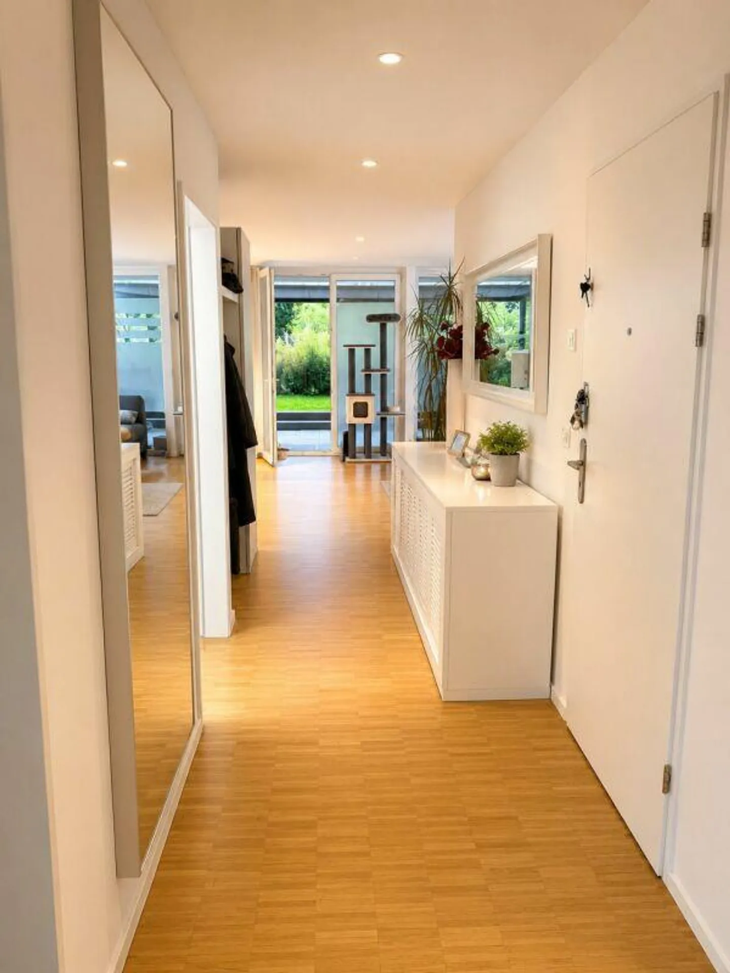 Garden apartment with terrace - Photo 7 of 13