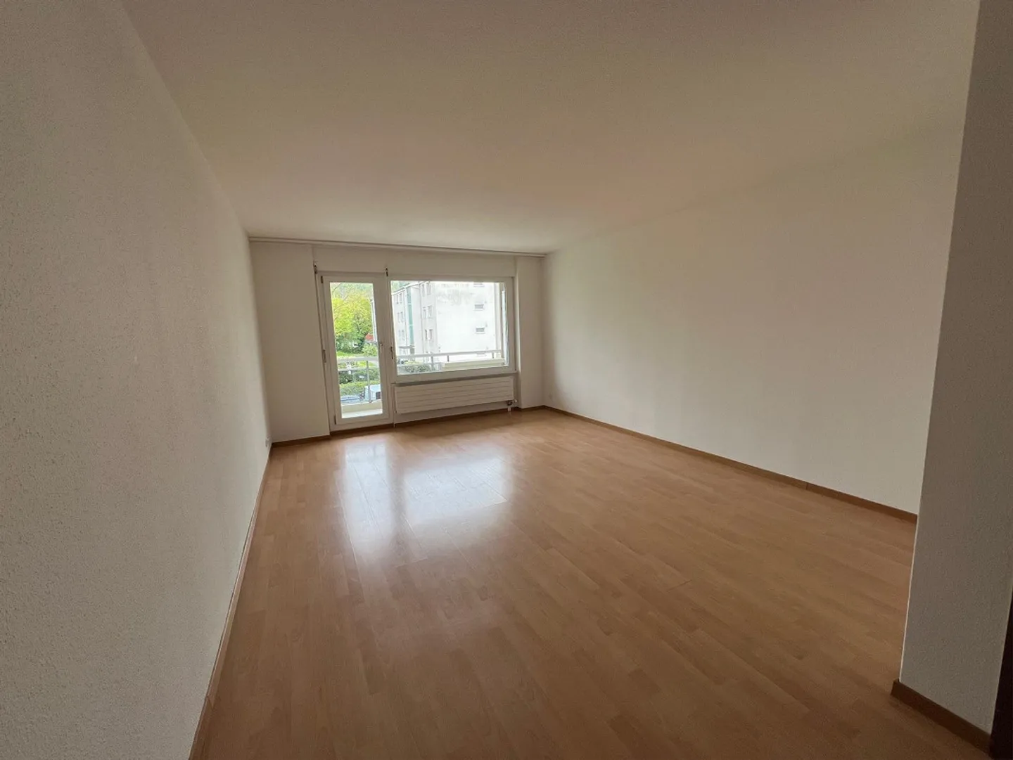Spacious 1-room apartment with balcony in Ostermundigen - Photo 3 of 6