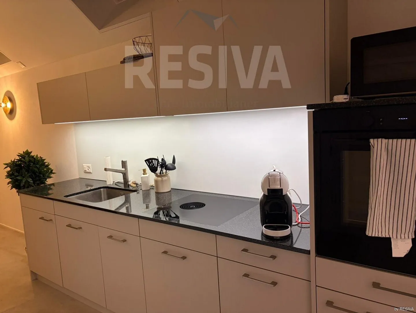 Appartement moderne en galerie meublé de 63 m2 - Photo 7 sur 21