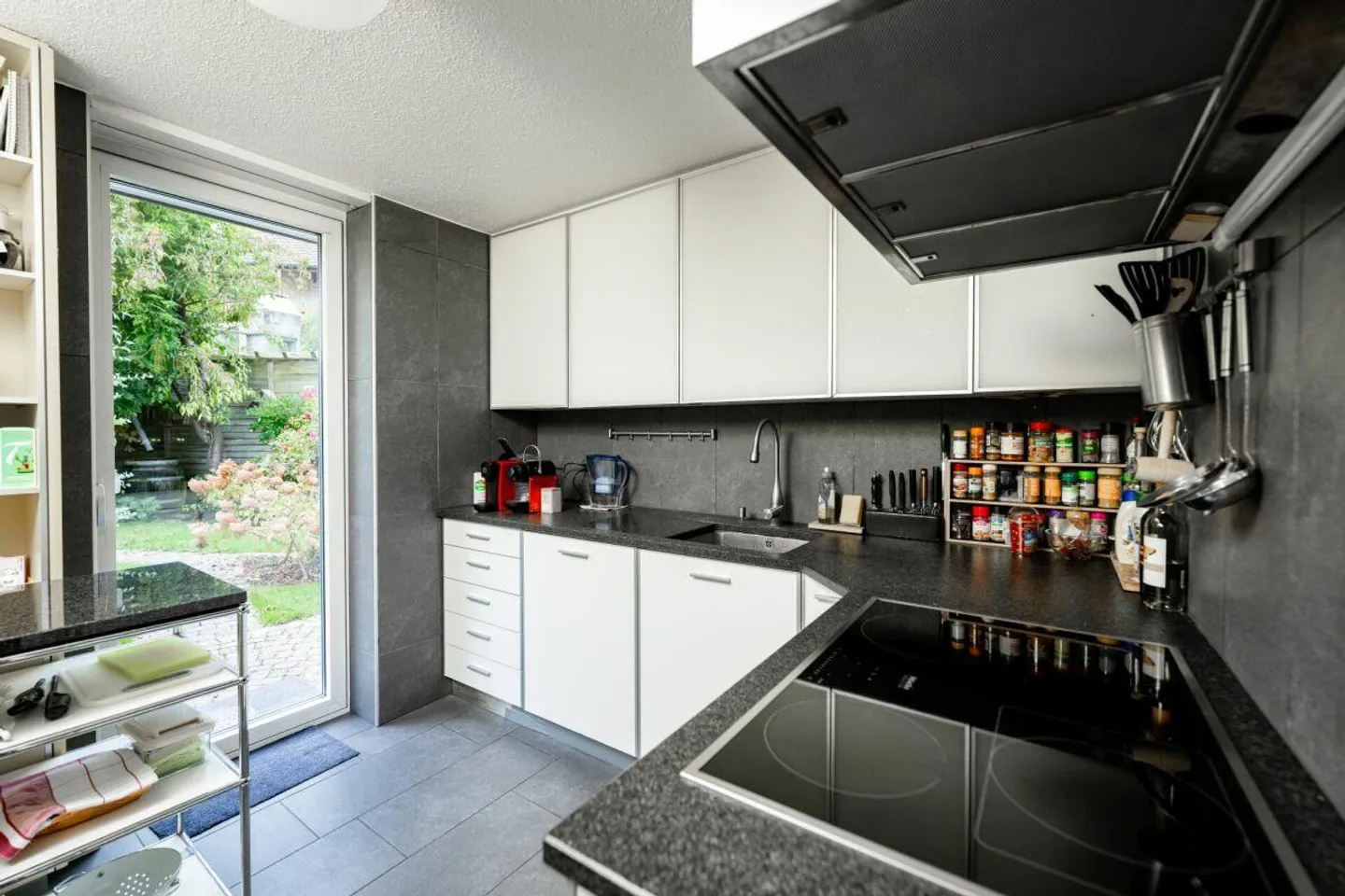 Single-family house in a quiet location in Seon - Photo 7 of 13