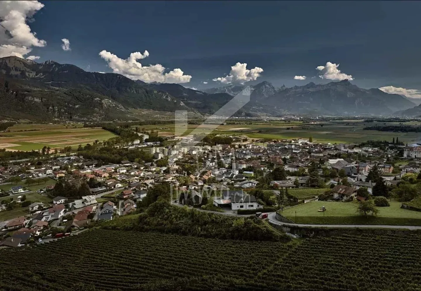 Pour les investisseurs : Propriété commerciale louée, rendement de 5,5 % - Photo 1 sur 1