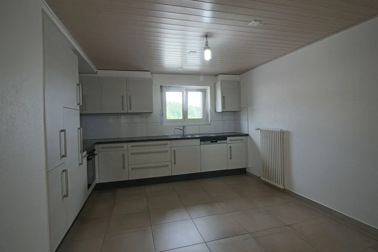 Charmante 4.5 Zimmer Wohnung - Foto 5 von 9