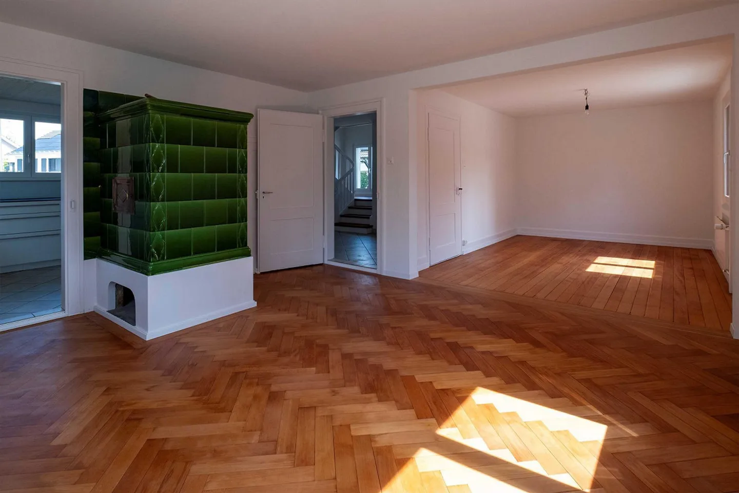 Charmantes Haus mit Bauparzelle - Foto 3 von 10