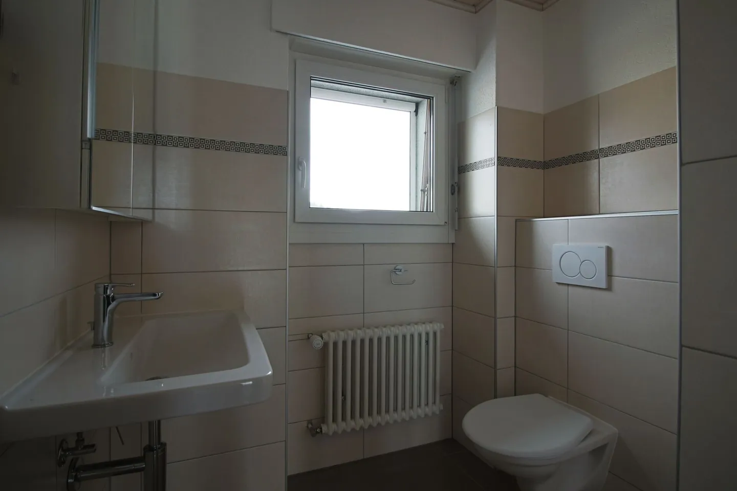 Charmante 4.5 Zimmer Wohnung - Foto 8 von 9