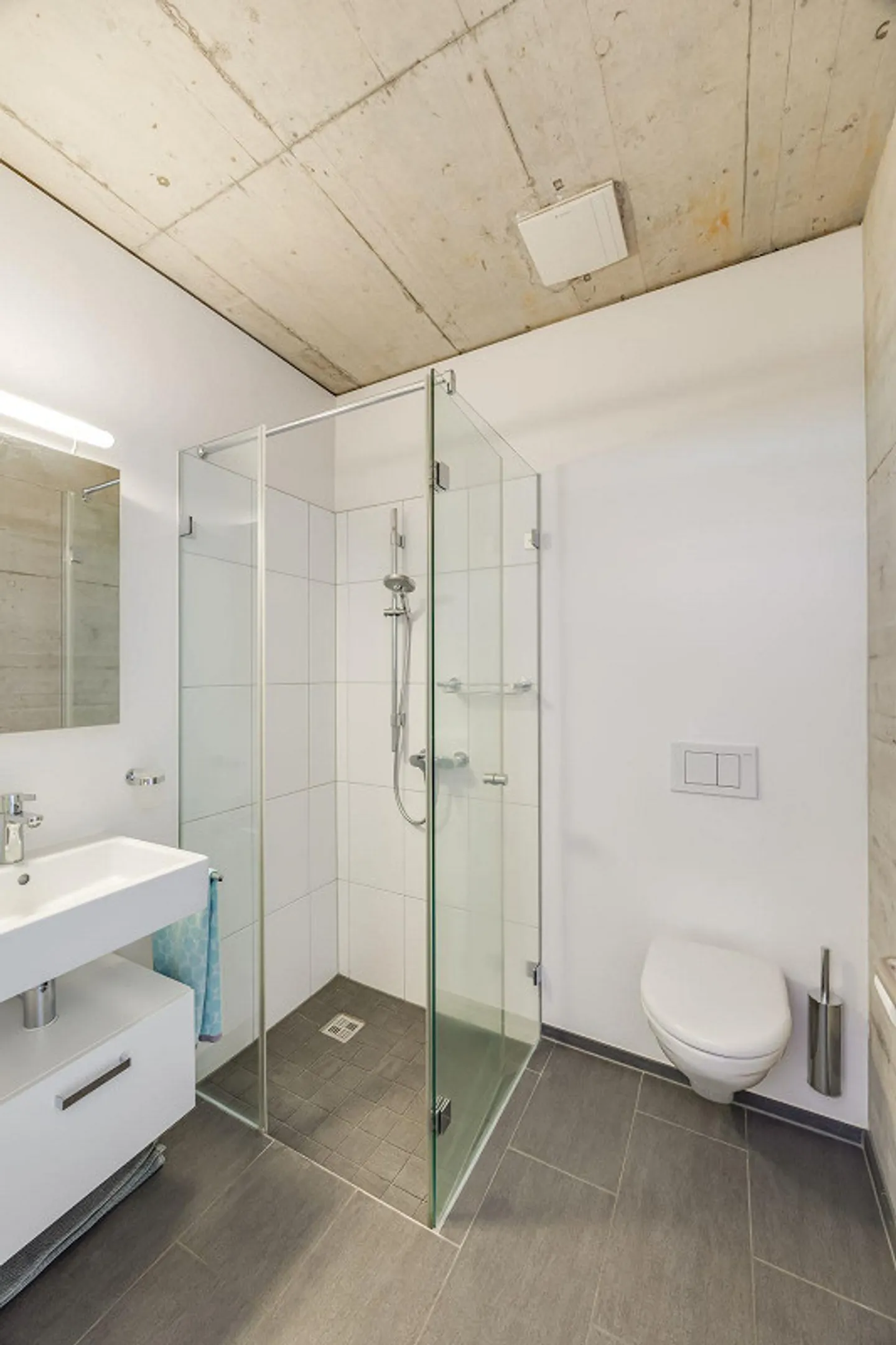 Appartement lumineux en rez-de-chaussée avec terrasse impressionnante et vue à 6440 Ingenbohl-Brunnen - Photo 7 sur 13