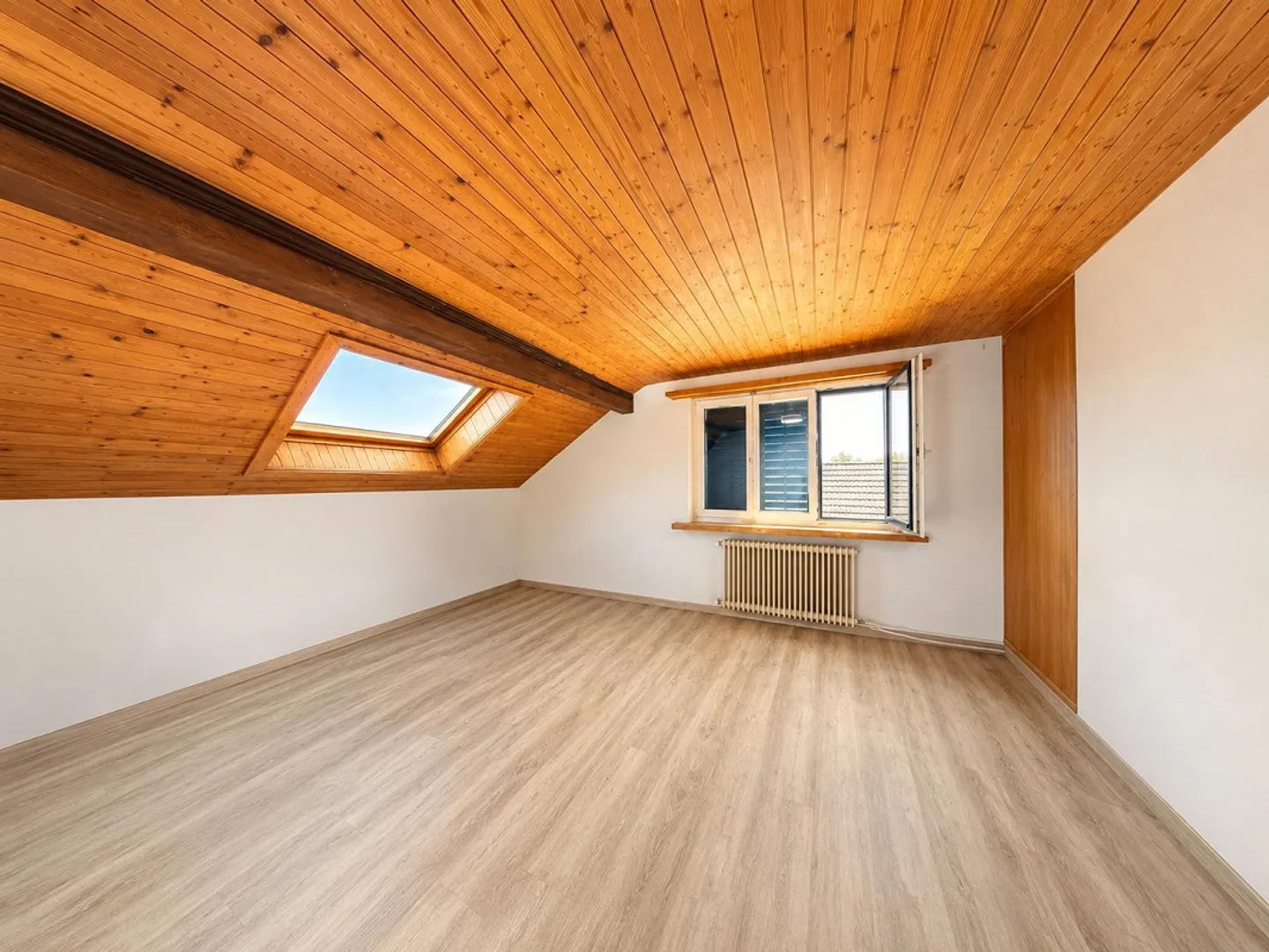 Charmantes Einfamilienhaus mit Potenzial - Foto 7 von 9