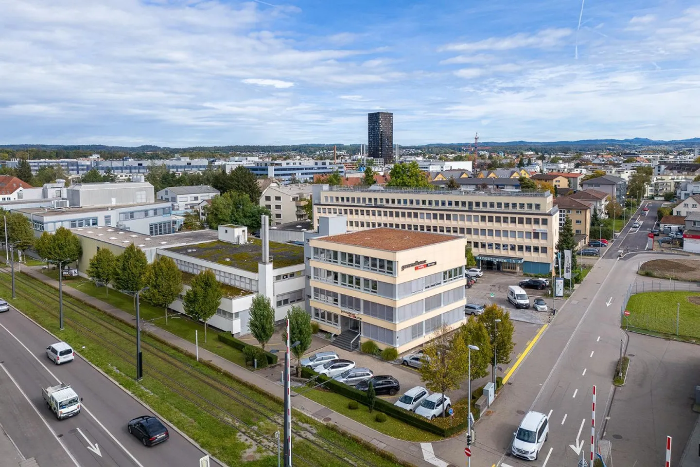 Modern/Air-conditioned Offices in Central Dübendorf from 150 CHF per m2 * year - Photo 23 of 30