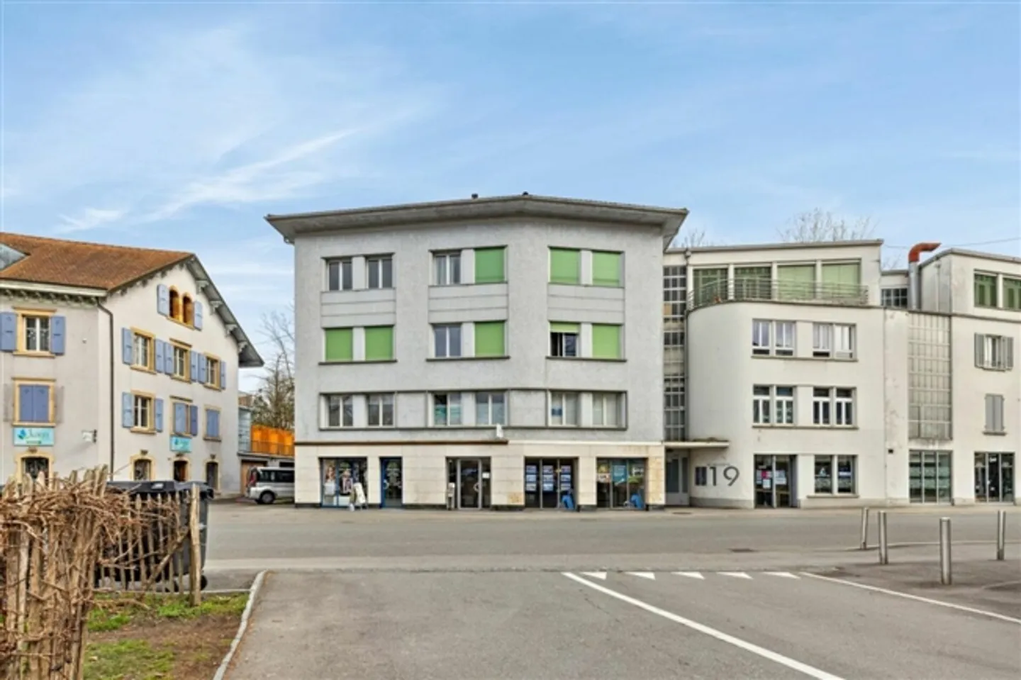 Gewerbefläche in Yverdon-les-Bains - Foto 1 von 15