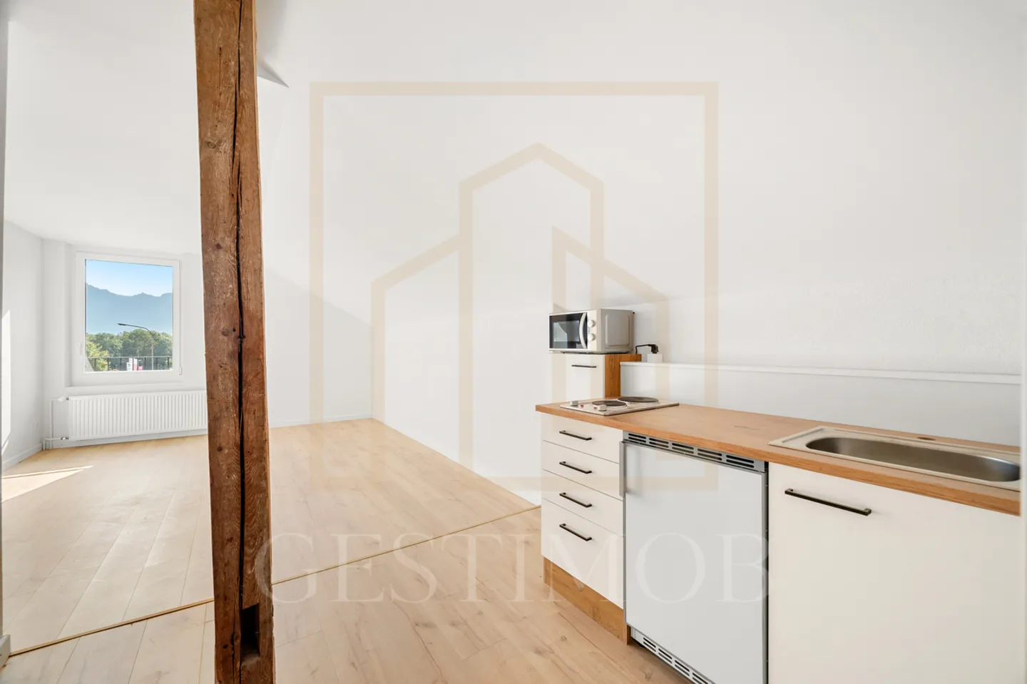 Opportunité : Immeuble entièrement rénové - Photo 7 sur 11