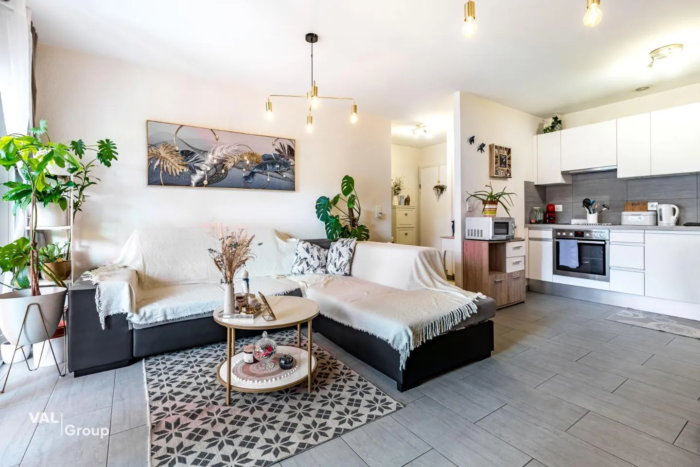 Comfort e luminosità nel cuore di un quartiere residenziale ricercato - Foto 1 di 10