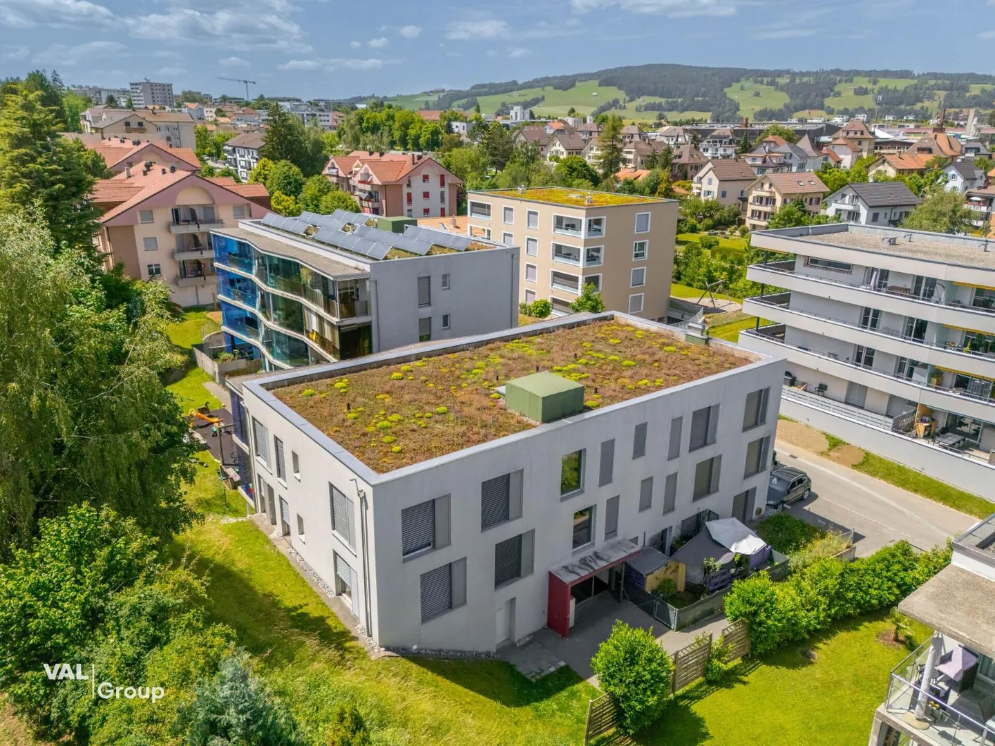 Comfort e luminosità nel cuore di un quartiere residenziale ricercato - Foto 9 di 10