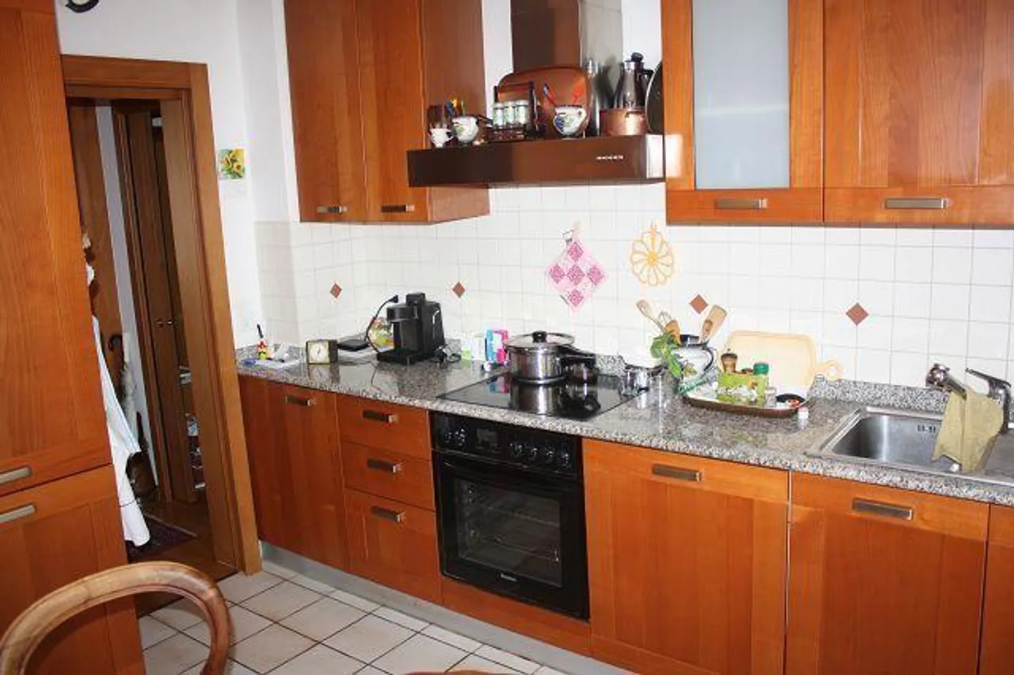 «3 1/2-Zimmer-Wohnung mit 2 PP im 1. OG Appartamento di 3 1/2 locali con 2 PP nel primo piano» - Foto 8 von 15