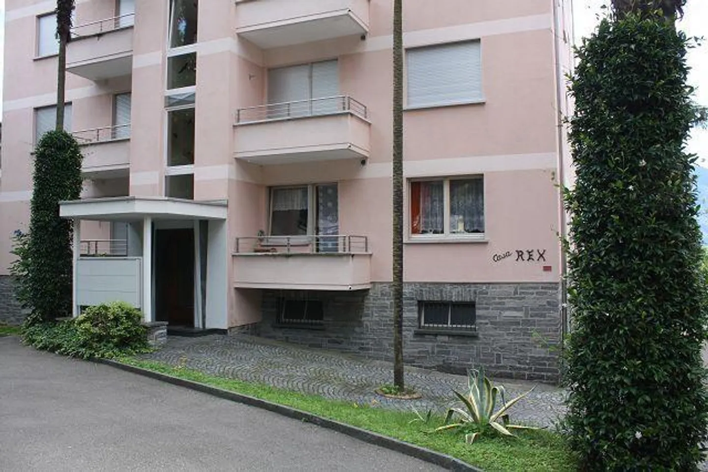 «3 1/2-Zimmer-Wohnung mit 2 PP im 1. OG Appartamento di 3 1/2 locali con 2 PP nel primo piano» - Foto 15 von 15