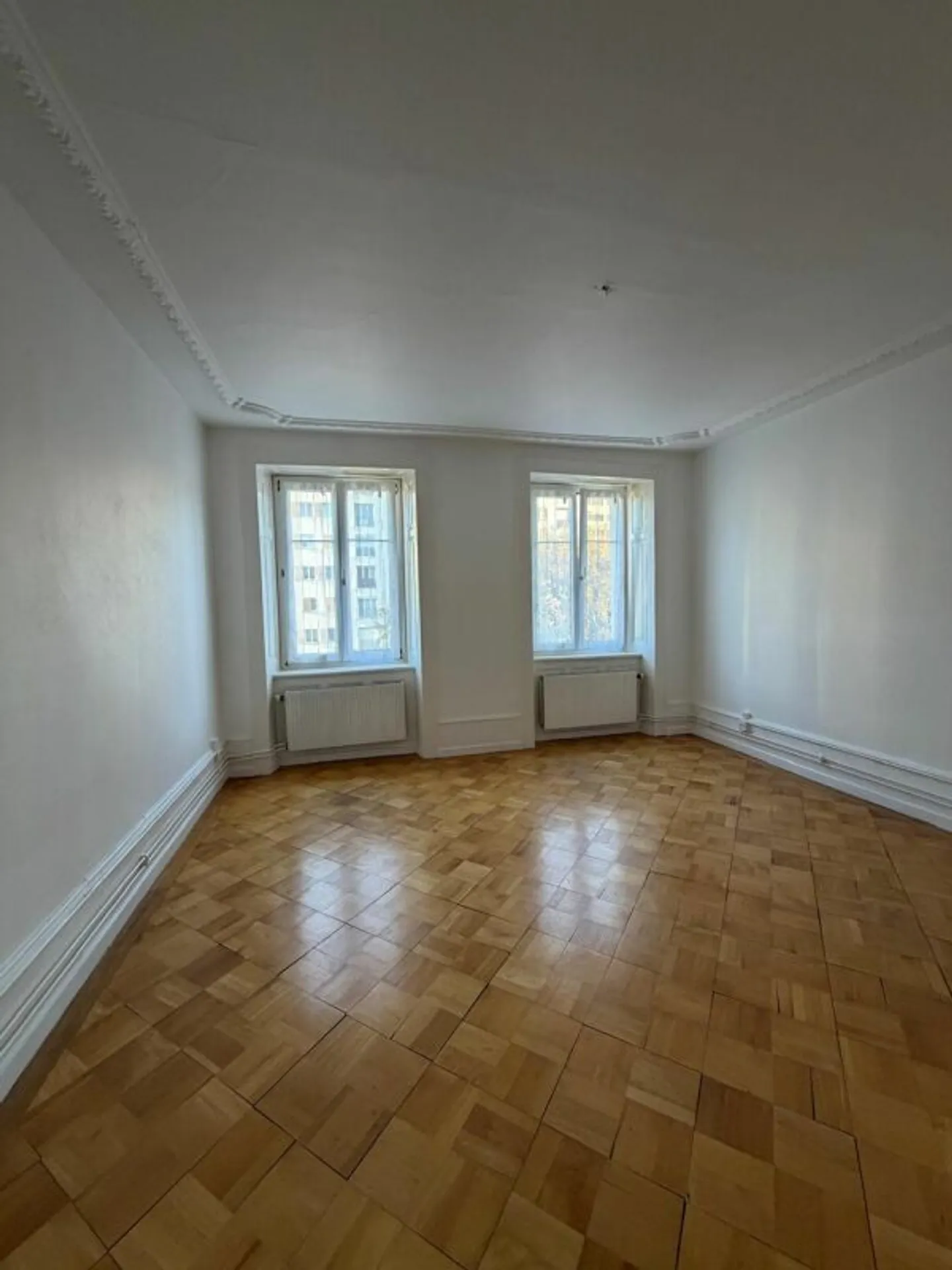 Charming apartment with 3.5 rooms on the 2nd floor - Rue Jacob-Brandt 6, La Chaux-de-Fonds - Photo 6 of 9
