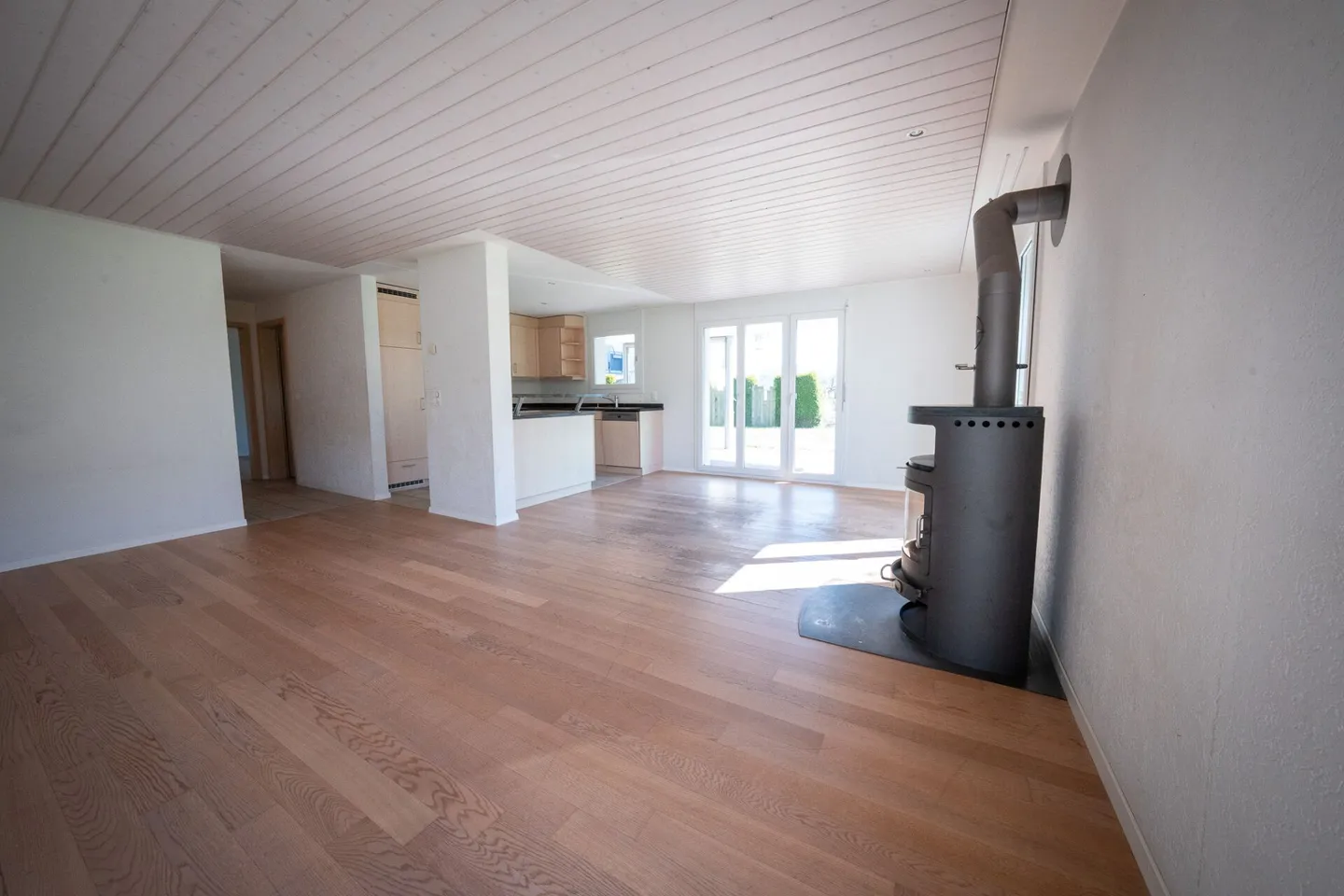 4 1/2 Room Ground Floor Apartment - Photo 2 of 23