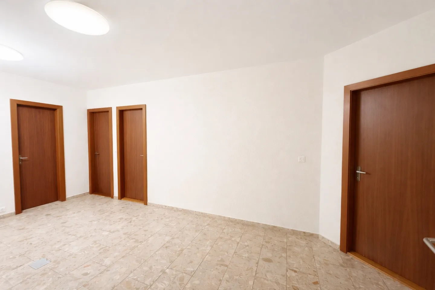 Großes Büro/Kabinett in der Innenstadt - Photo 7 sur 7