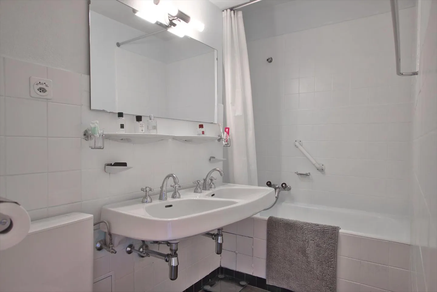 5-Zimmer-Wohnung - Foto 6 von 8