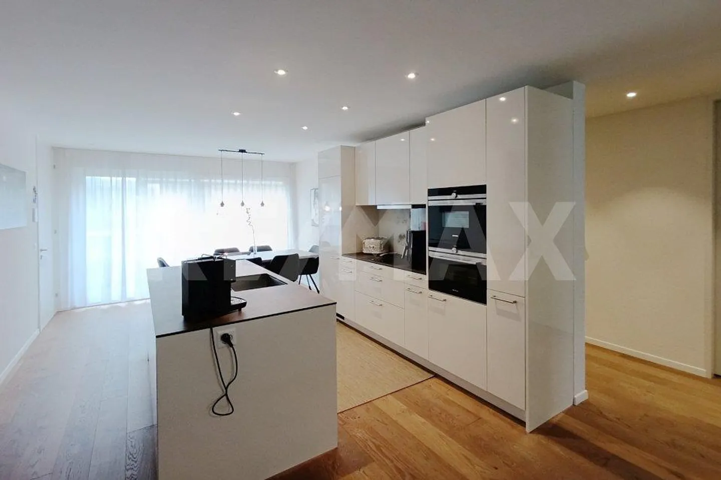 Appartement attrayant de 3,5 pièces – moderne, durable et bien situé - Photo 2 sur 12