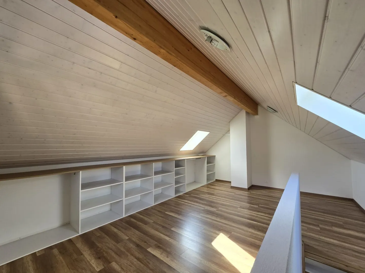 appartement de 3.5 PIECES au dernier étage duplex - Photo 3 of 14