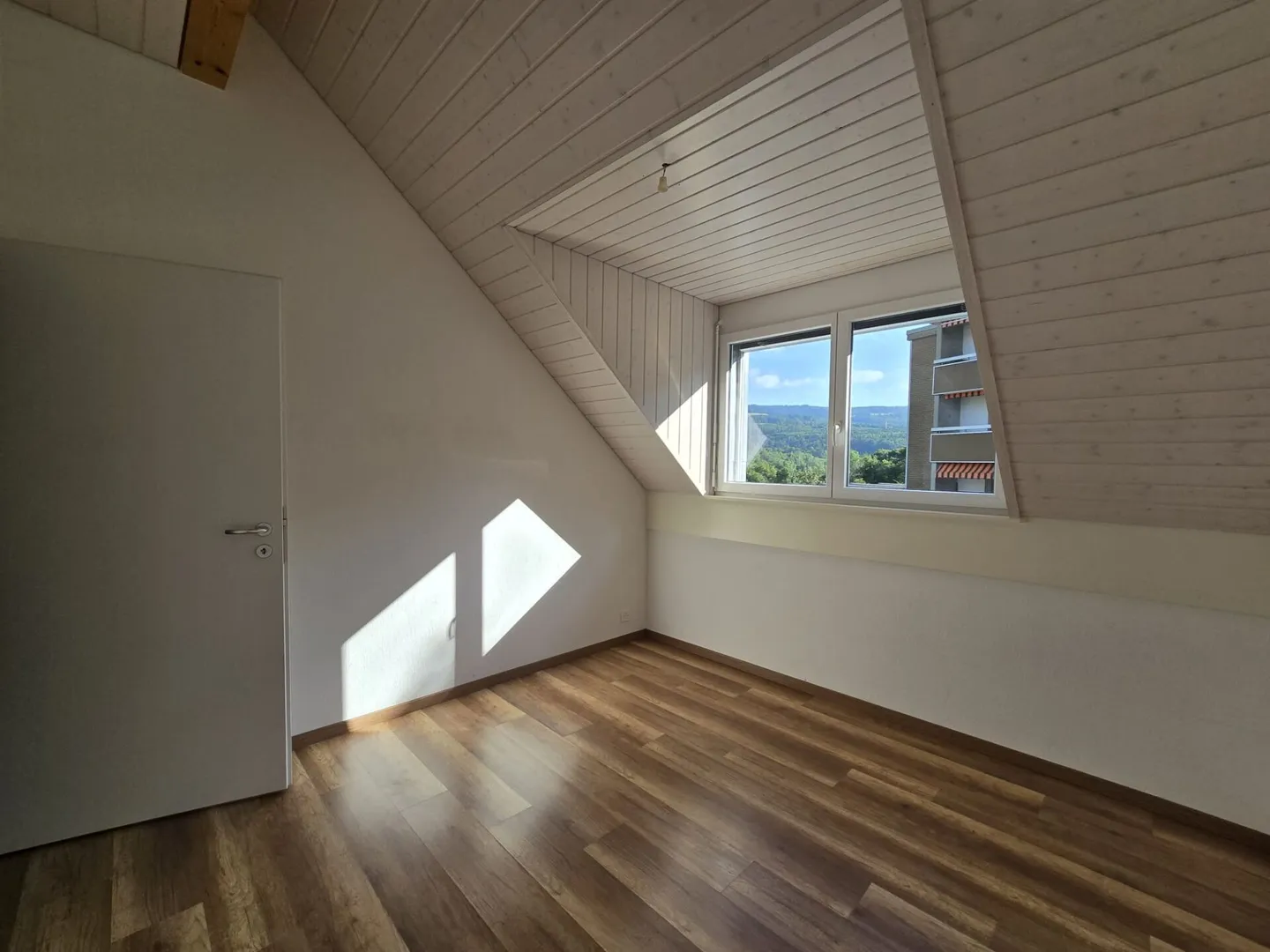 appartement de 3.5 PIECES au dernier étage duplex - Photo 4 of 14