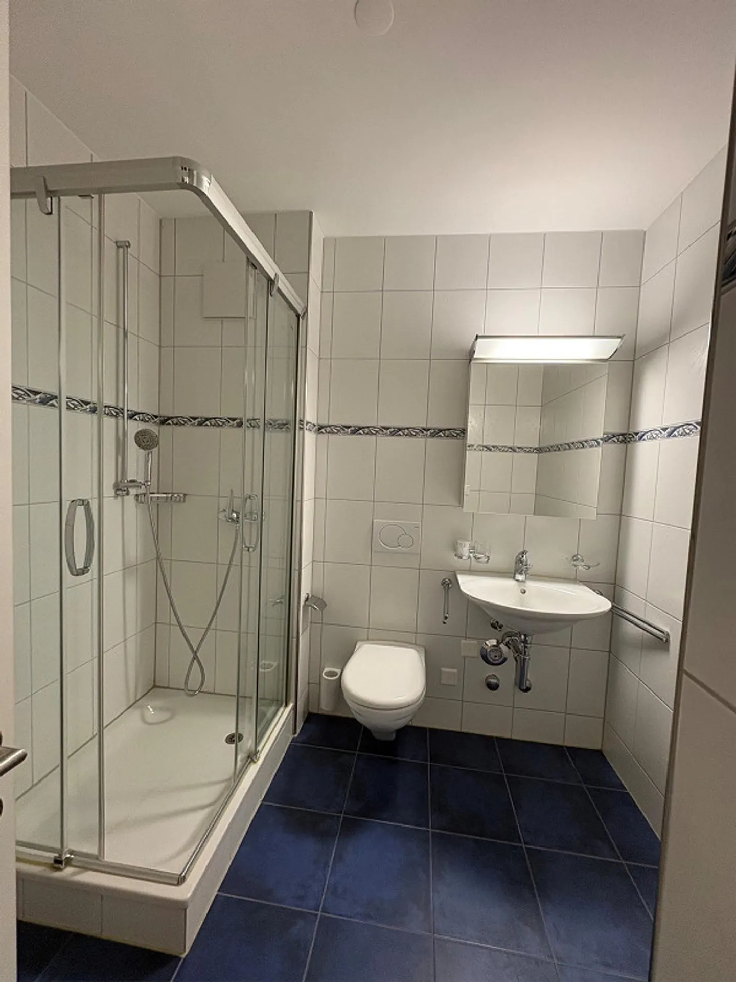 Central 3.5 Room Apartment in Sunny Location - Photo 9 of 18