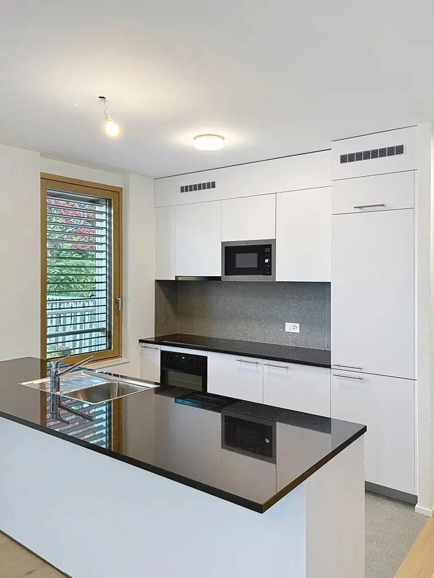 Villa 5.5 pièces - Photo 2 sur 13