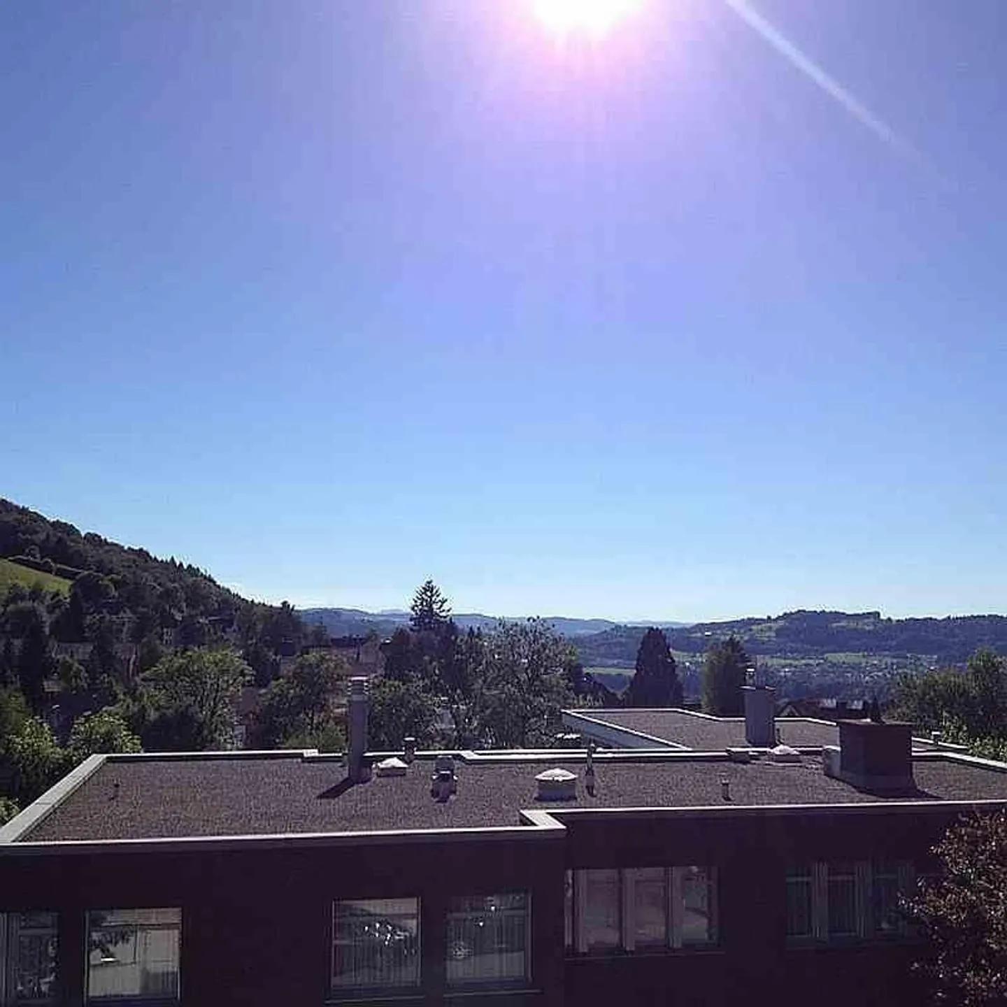 In alto sopra la città - con una vista magnifica sul Fürstenland - Foto 2 di 10
