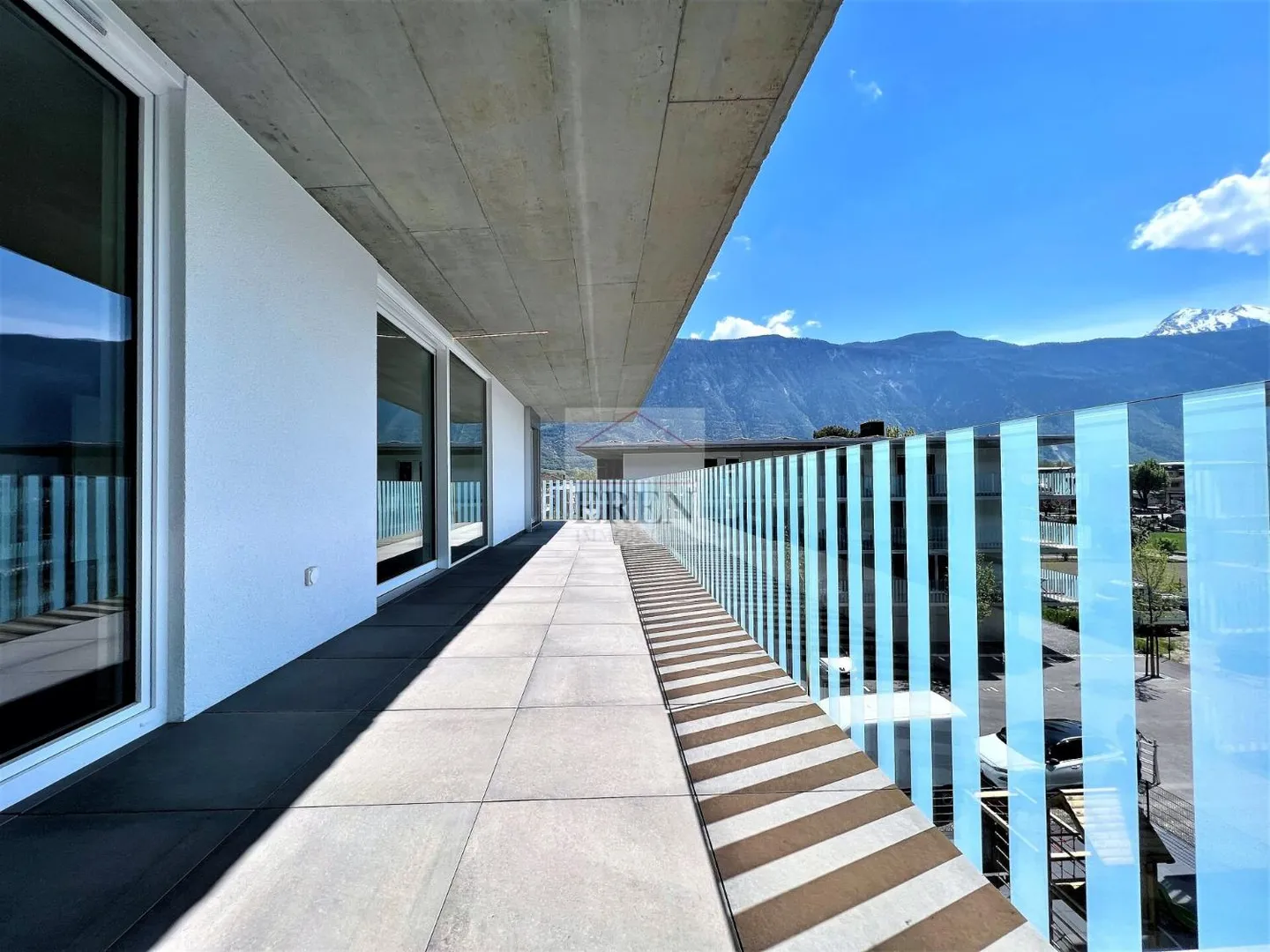 Spacious 4.5-room penthouse, recent and modern, 150 m2 southwest with quality finishes in the center of Fully - Photo 13 of 13