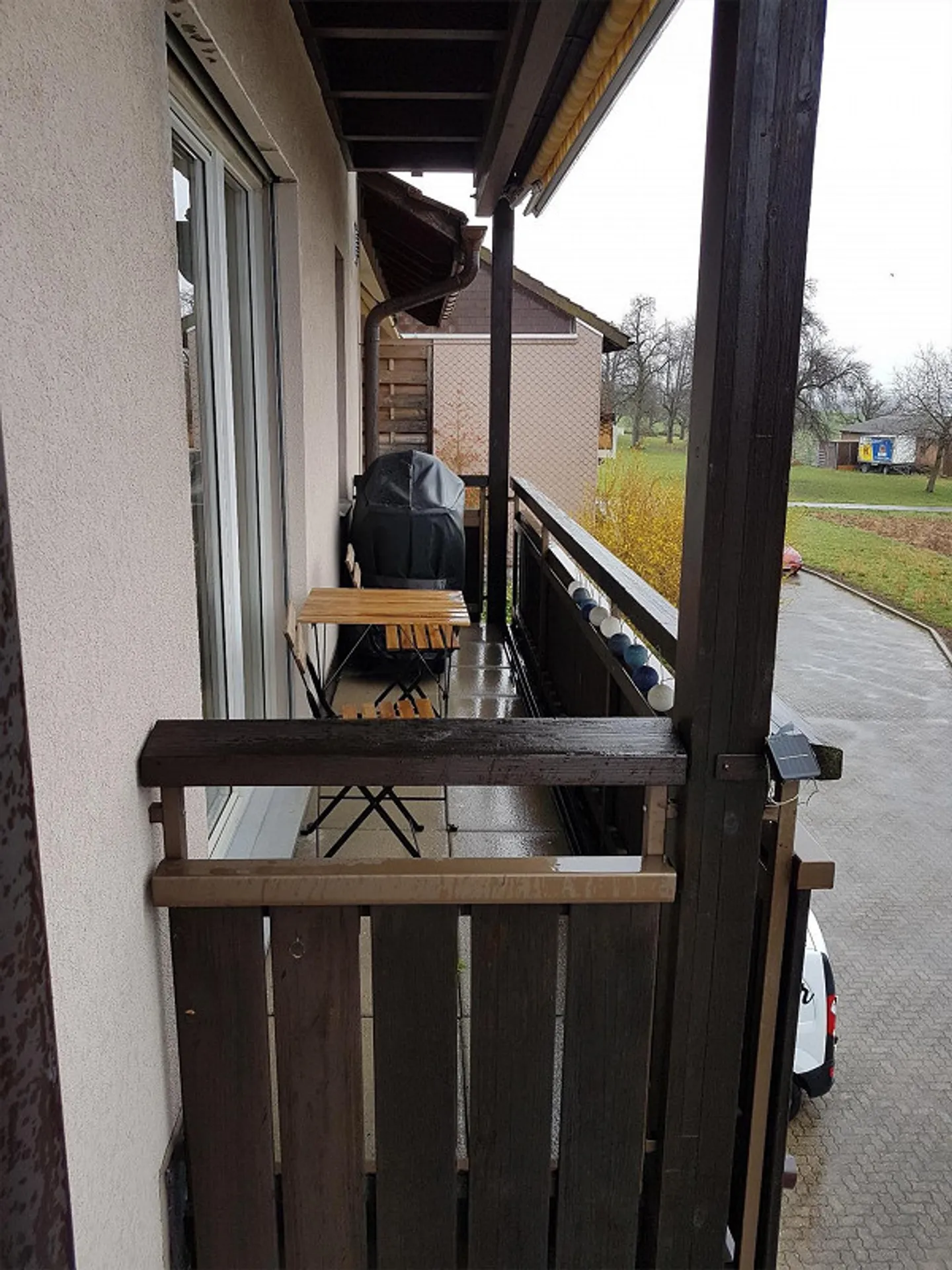 Appartement 4.5 pièces avec belle vue - Photo 3 sur 13