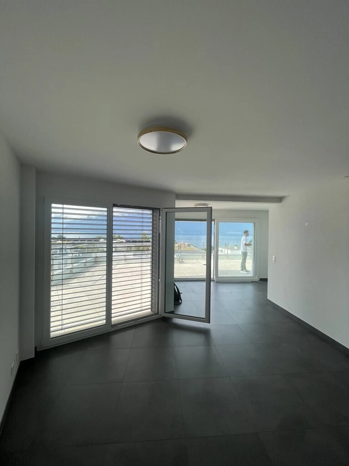 Prendi! Magnifico appartamento con vista mozzafiato sul Lago di Ginevra! - Foto 3 di 8