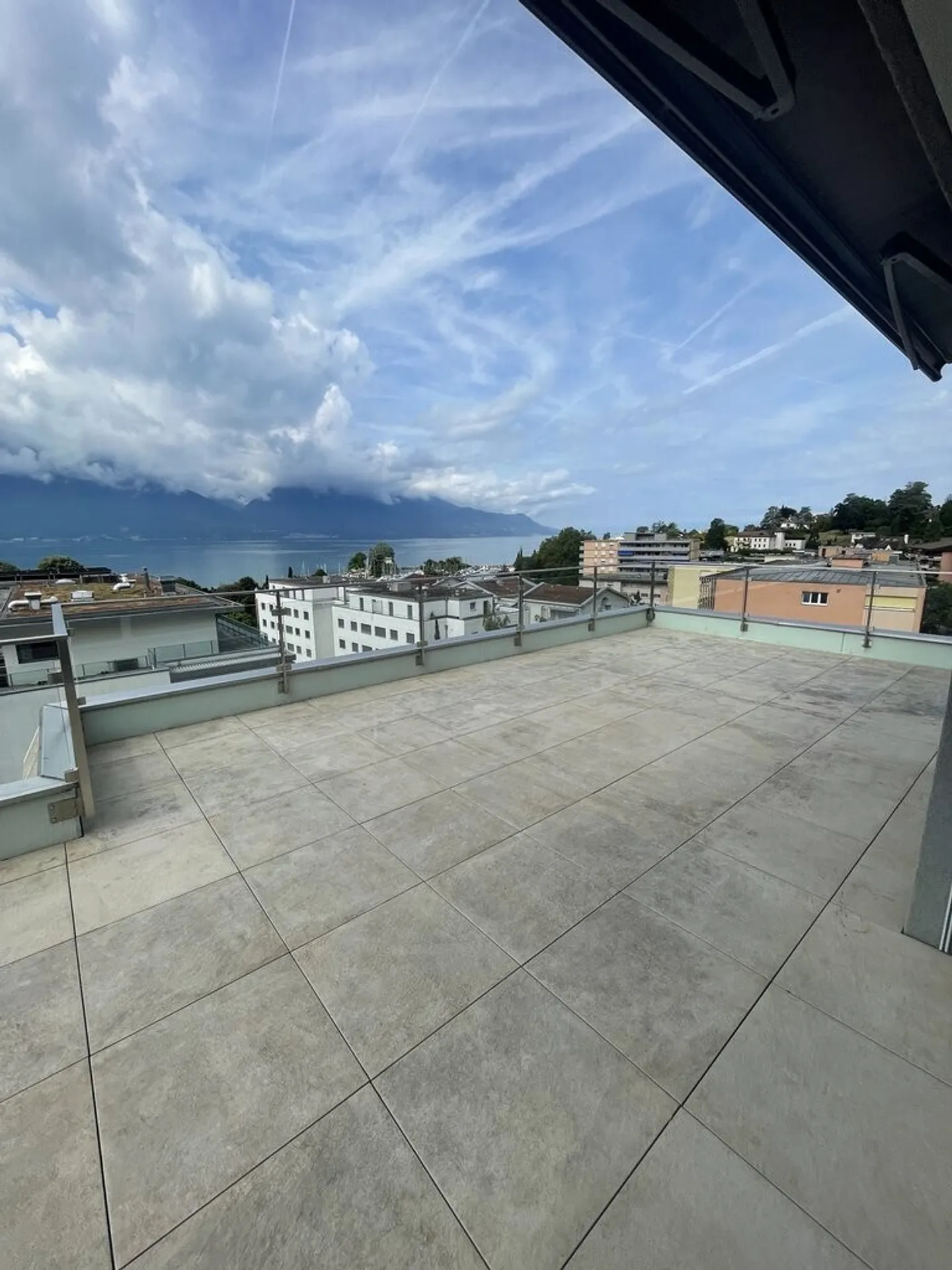 Prendi! Magnifico appartamento con vista mozzafiato sul Lago di Ginevra! - Foto 8 di 8