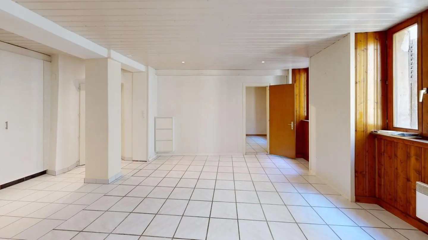 Charmante 2-Zimmer-Wohnung im Herzen der Altstadt von Sion - Foto 3 von 10