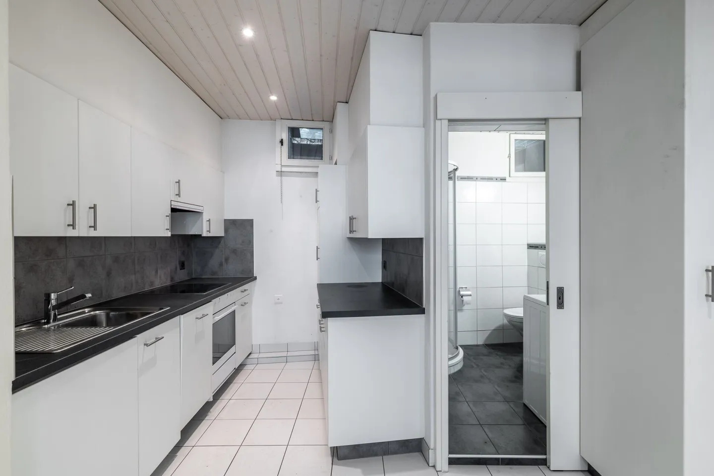 Charmante 2-Zimmer-Wohnung im Herzen der Altstadt von Sion - Foto 5 von 10