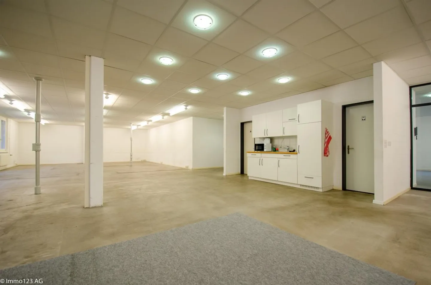 Grosszügige und helle Büro-/Gewerberäume für Ihr Unternehmen - Foto 10 von 29