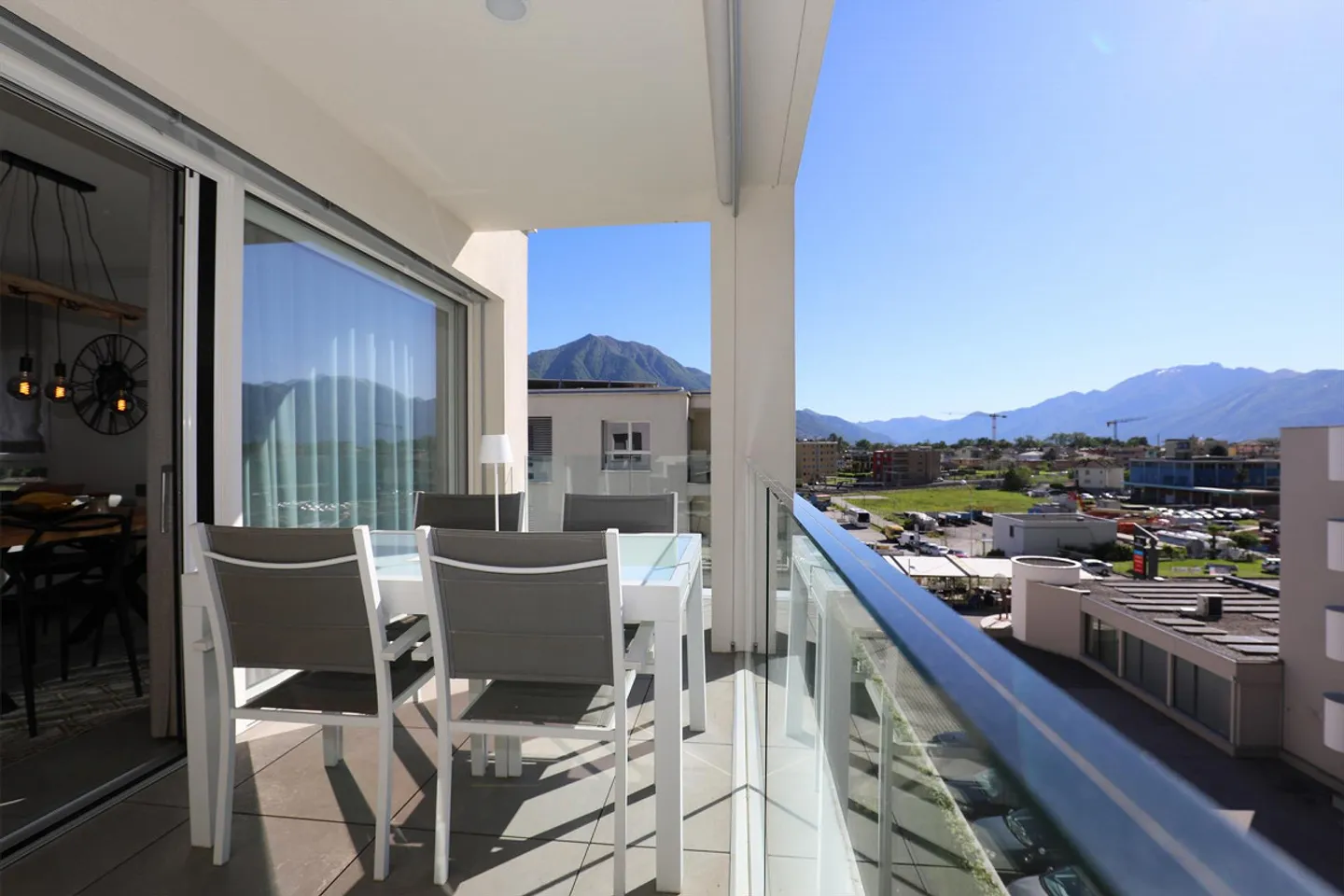 Penthouse moderno con vista aperta - Foto 9 di 24