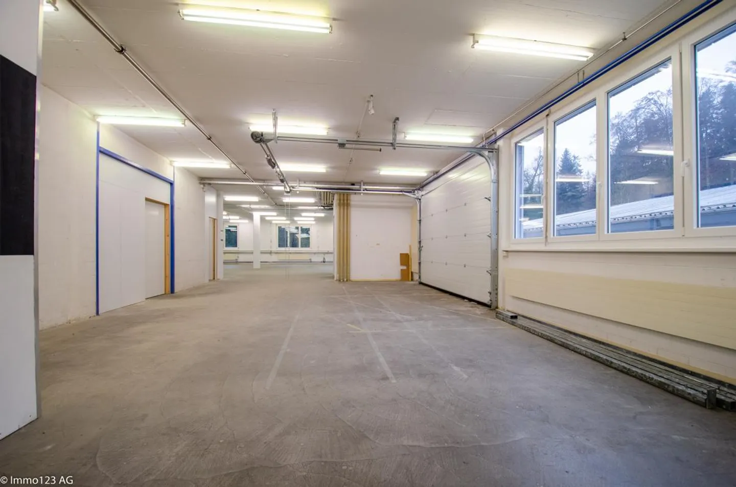 Grosszügige und helle Büro-/Gewerberäume für Ihr Unternehmen - Foto 16 von 29