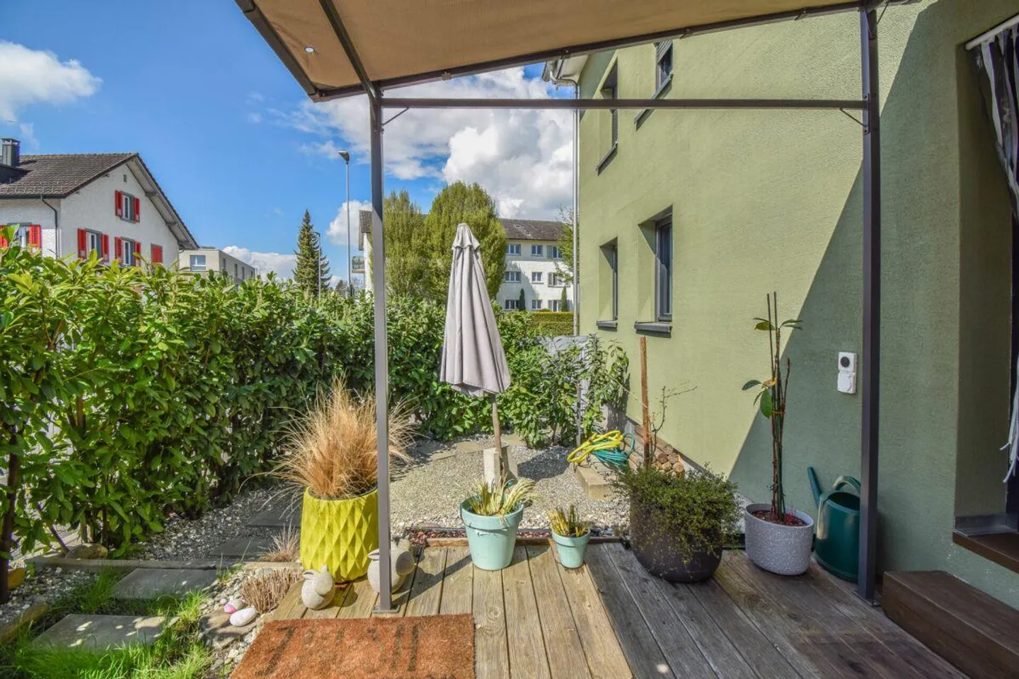 8.5-Zimmer-Einfamilienhaus mit modernem Ausbau und nachhaltiger Tec... - Photo 22 of 23