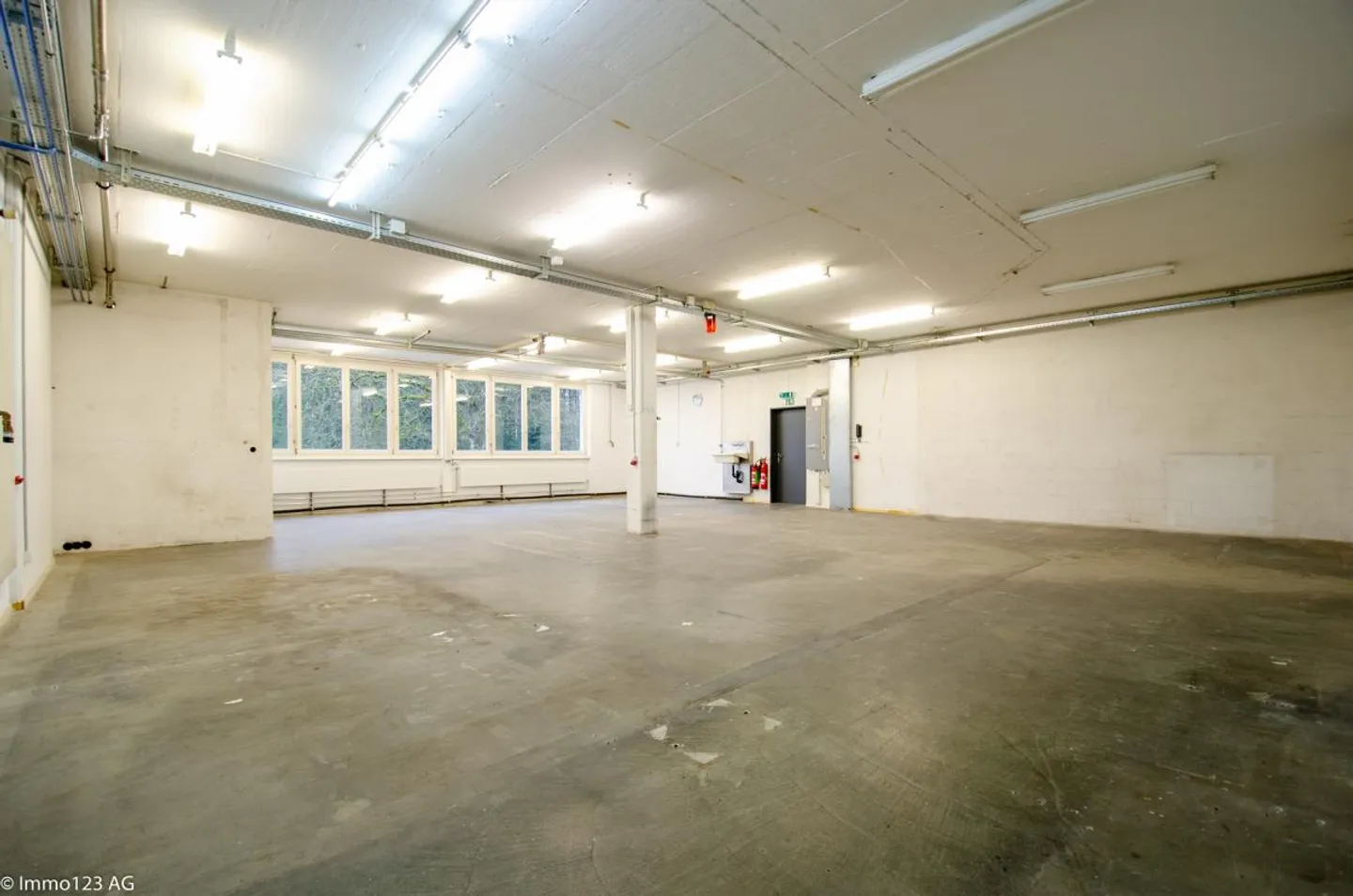 Grosszügige und helle Büro-/Gewerberäume für Ihr Unternehmen - Foto 19 von 29