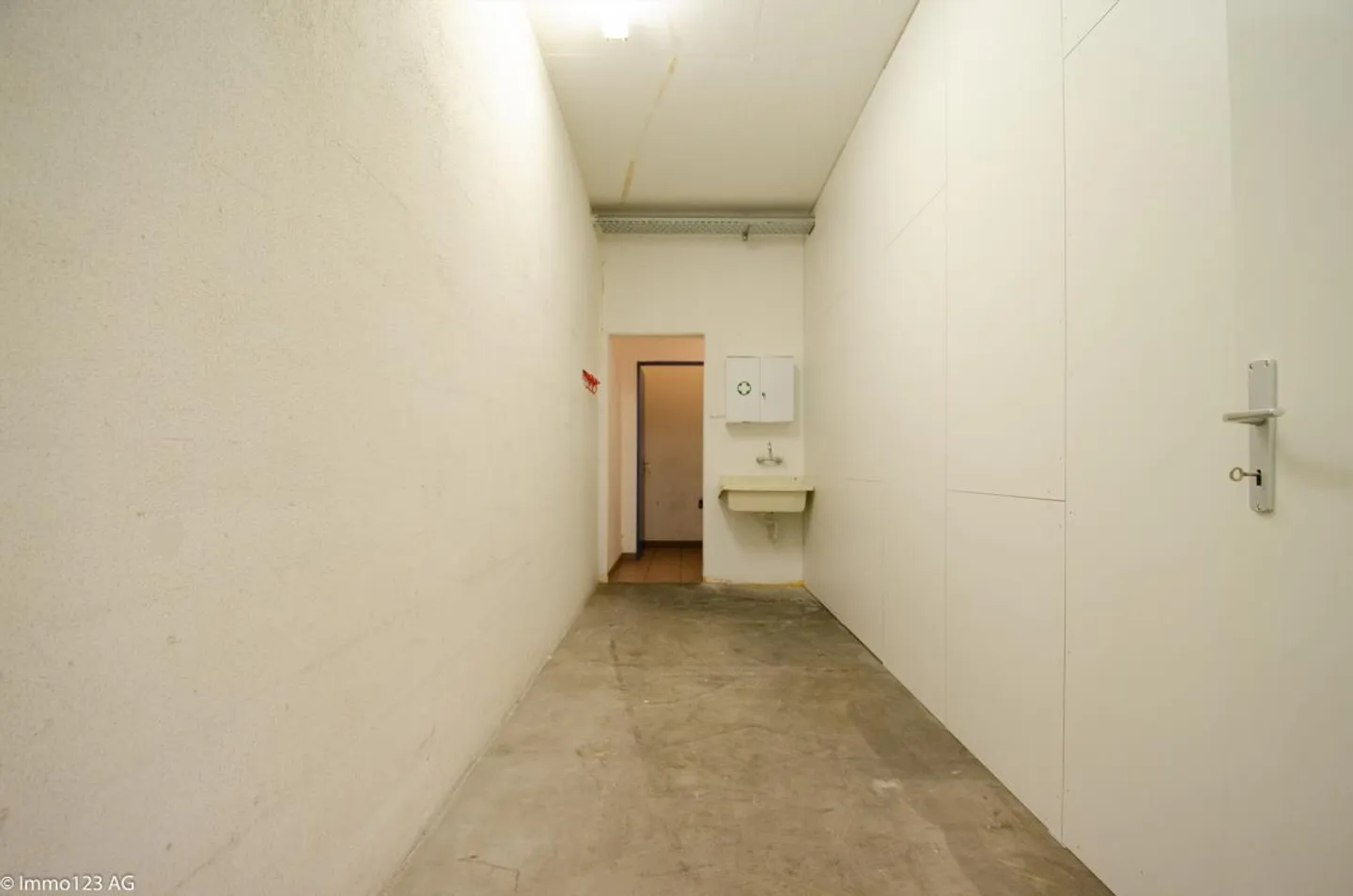 Grosszügige und helle Büro-/Gewerberäume für Ihr Unternehmen - Foto 23 von 29