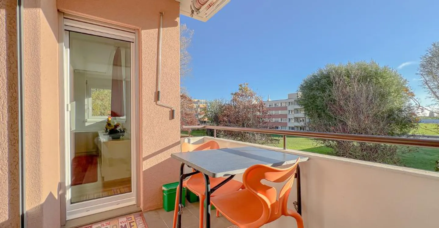 Incantevole appartamento di 4,5 stanze con balcone - Foto 5 di 12