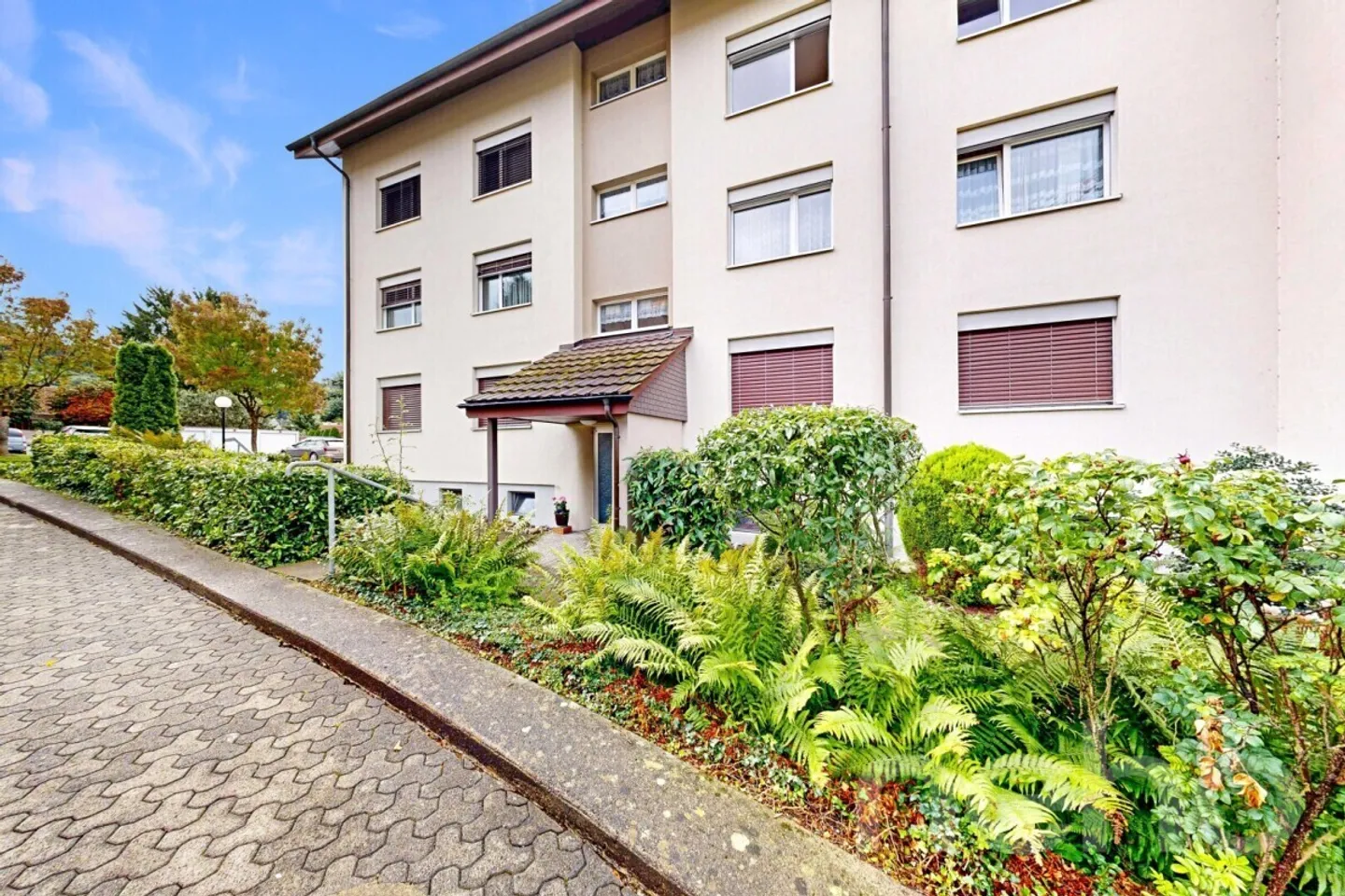 Penthouse avec vue panoramique, cheminée et grenier aménageable - Photo 3 sur 11