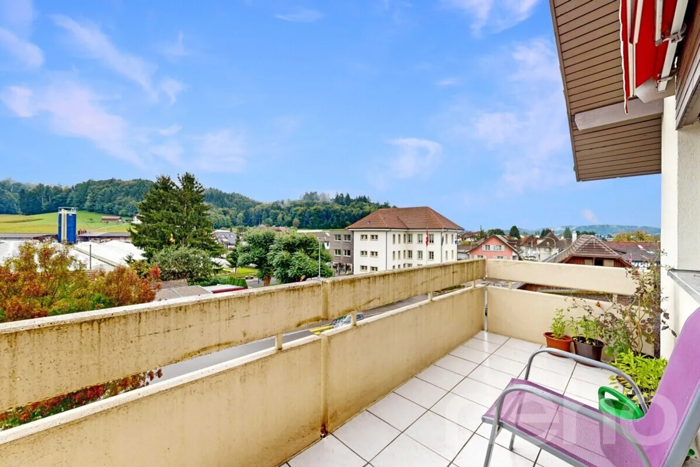 Penthouse avec vue panoramique, cheminée et grenier aménageable - Photo 10 sur 11